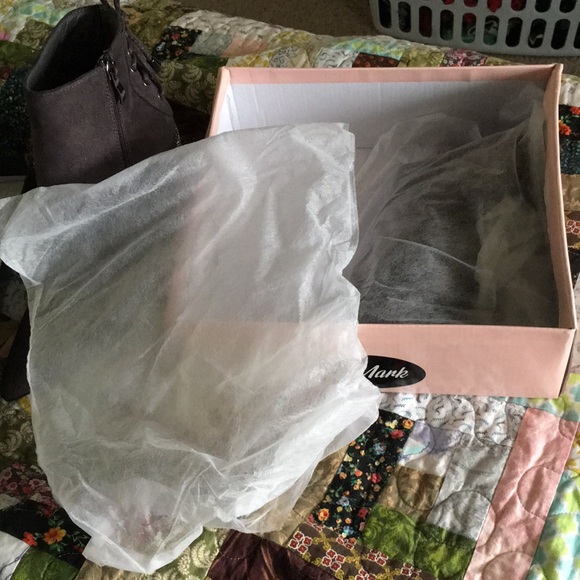 NIB Bling booties - Picture 7 of 7